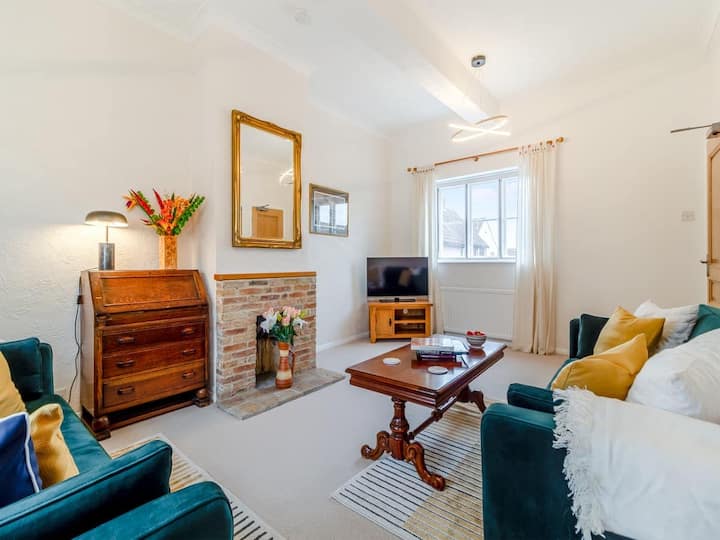 Historic Mill In The Centre Of Lavenham-3bed/2bath - Essex