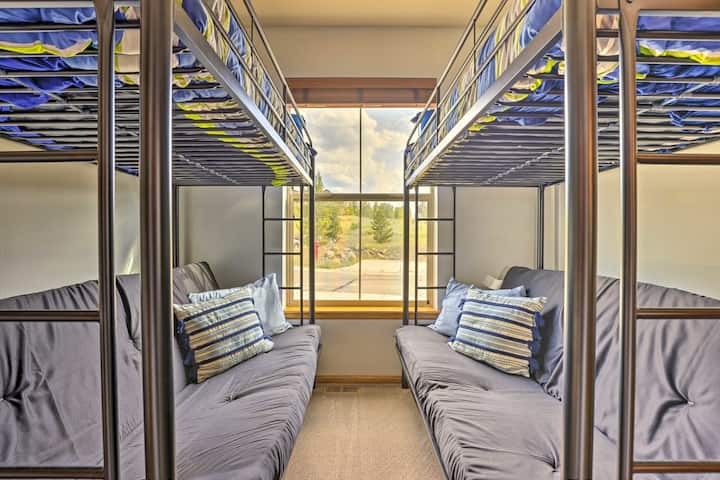 Habitación “Intermedia/Azul” con literas