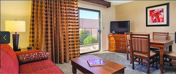 Private Suite In Lake Havasu Dunes Resort - Lake Havasu City, AZ