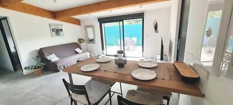 Top Airbnb: House with garden & parking 5 min from the beach in La Ciotat