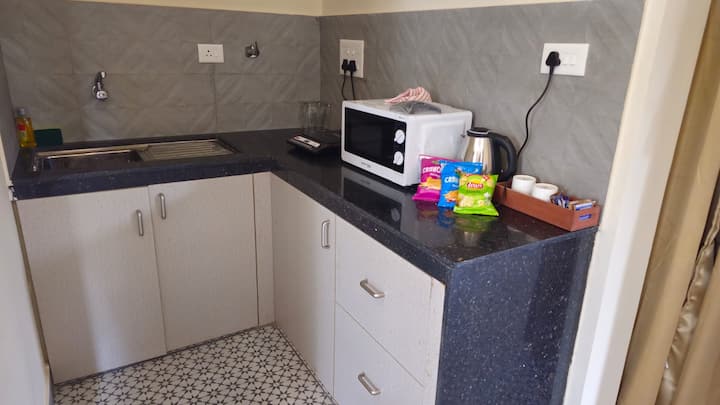Beach Bliss Apartment - 8 Min Walk To The Beach - Colva