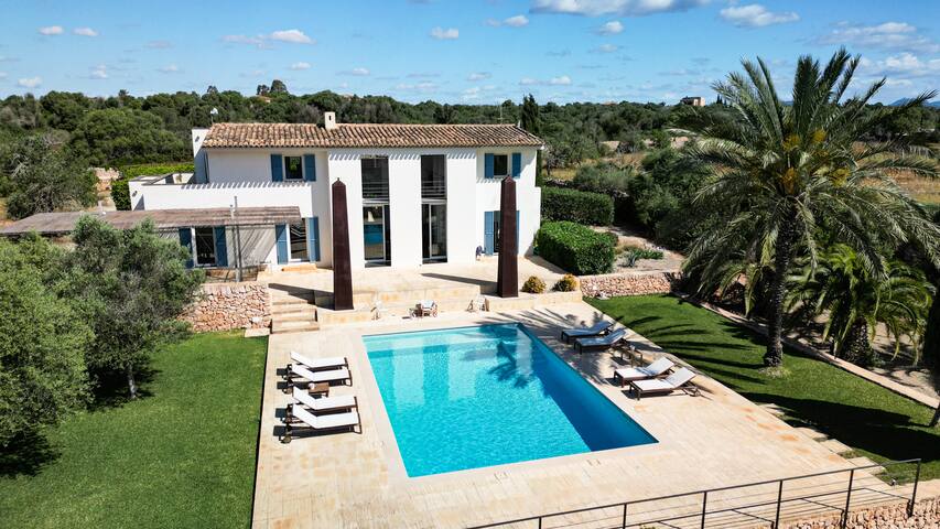 FINCA IN SANTANYI (rent directly to the owner) gallery image 3