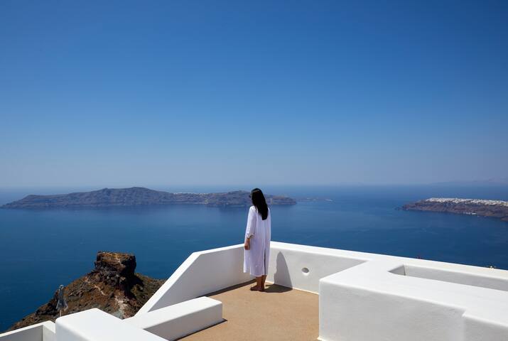 Olia Villa, Imerovigli, Thira gallery image 3