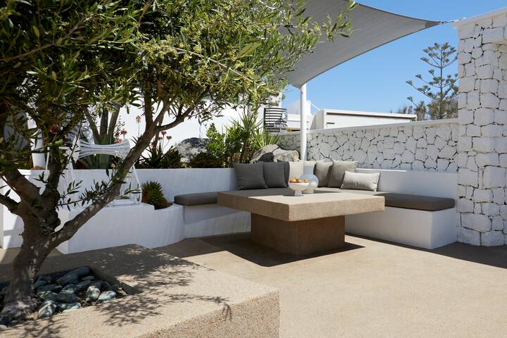 Olia Villa, Imerovigli, Thira gallery image 4