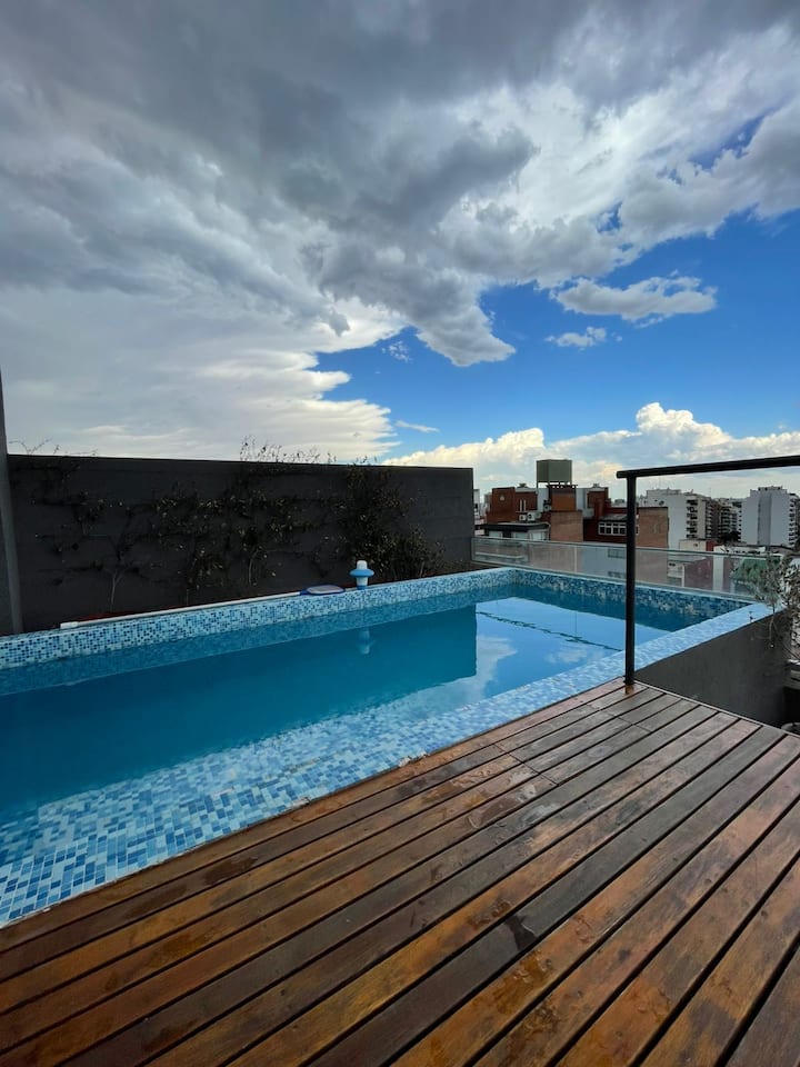 Departamento estudio con pileta y cochera en San Cristóbal