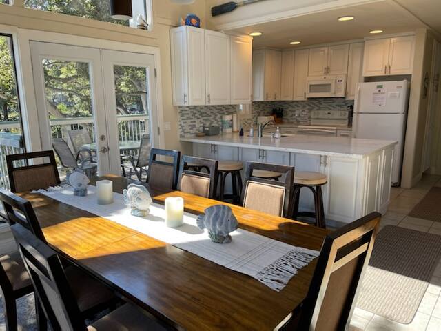 Fab Harbor/Ocean Views – Min to Beaches/Boardwalk gallery image 5