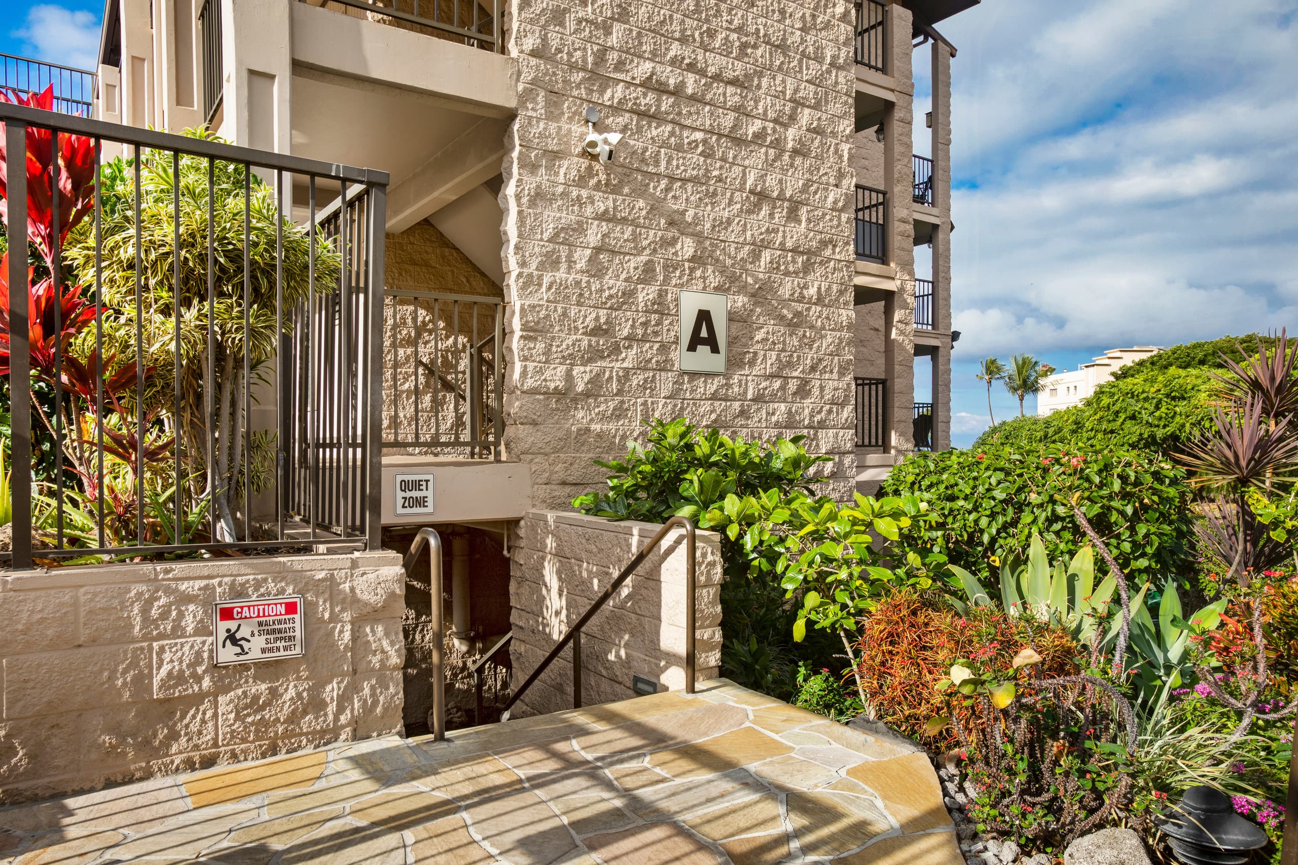 Condo in Kihei · ★4.86 · 2 bedrooms · 4 beds · 2 baths - Image 34