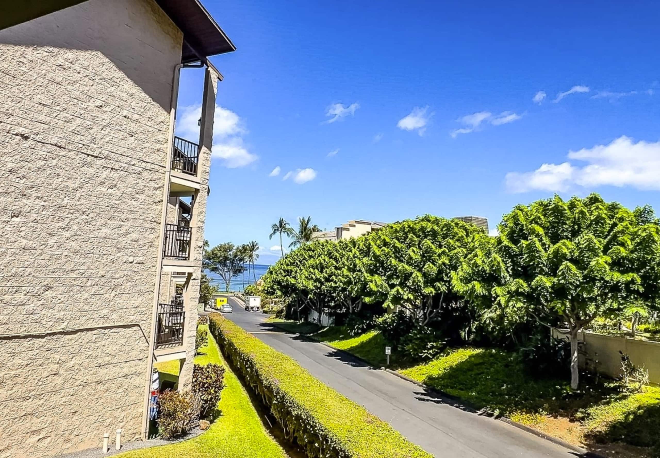 Condo in Kihei · ★4.86 · 2 bedrooms · 4 beds · 2 baths - Image 39
