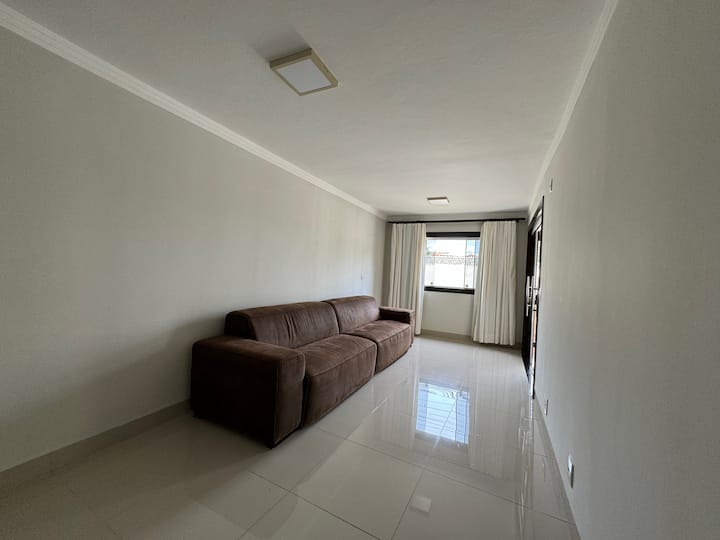 Casa Em Paracatu - Mg - Paracatu
