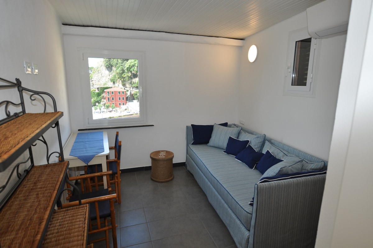 Successful Airbnb property: Casa Virginia - sea view terrace - Cinque Terre in Monterosso Al Mare