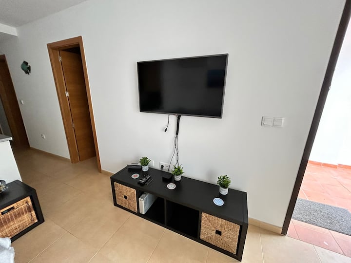 Jardin 1 - 5-guest Ground Apt - Pool Access - Alhama de Murcia