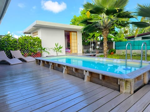 Le Fare Kiakaha, vacation home with pool!