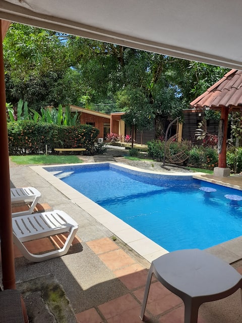 Private Family+Friends Resort  Minutes to Beaches!