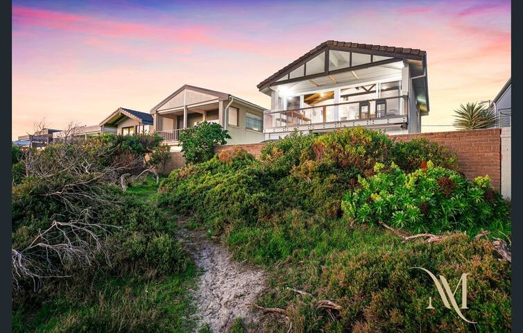 Gate Access to the Beach gallery image 4