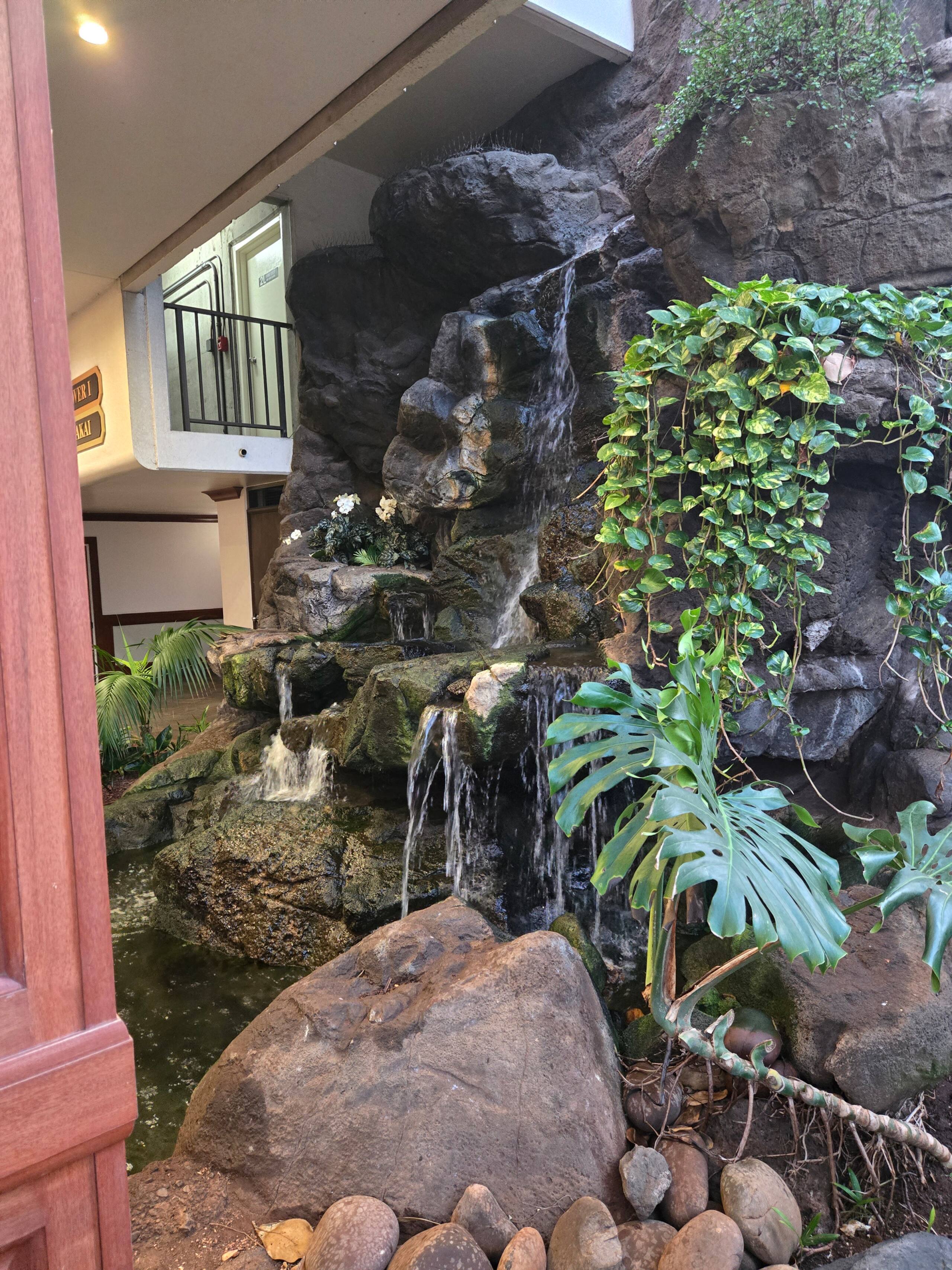 Condo in Honolulu · ★4.86 · 1 bedroom · 3 beds · 1 private bath - Image 31