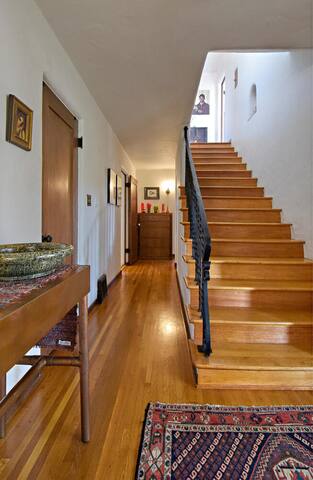 Spanish Oasis w/ Spectacular DTLA Views gallery image 5