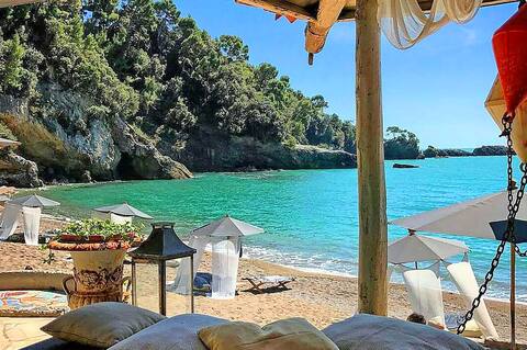 Podere dei Poeti 16 pax, large pool, Free Wifi