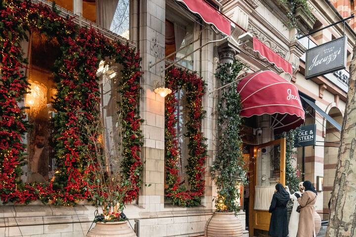 -Air con- Luxury Townhouse – High St Kensington! gallery image 4