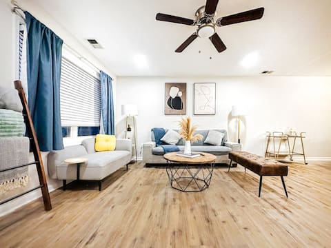 3 BRs House+Patio+Playground