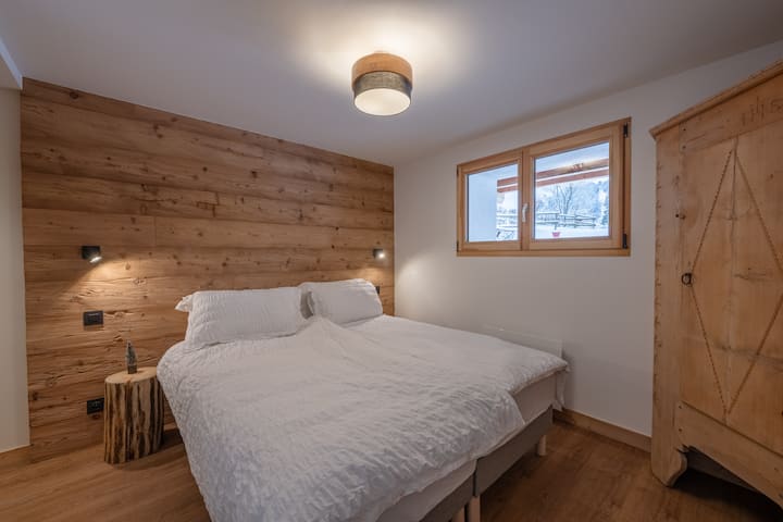 Პირველი სართულის ოთახი, რომელიც ადაპტირებულია პირველი სართულიდან