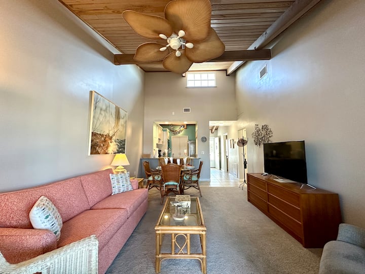 Spot Manatees From Your Balcony - Englewood, FL