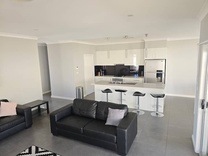 Kaputar North Tamworth - 탬워스