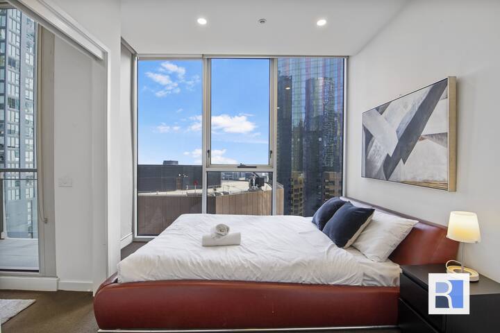 2Bed1Bath1Car | Heart of Melb gallery image 3