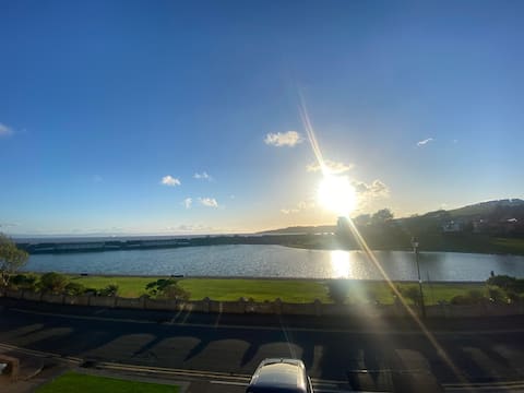 Lakeside, The Knap, Barry