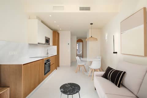 Top Airbnb: Enjoy Prime Location Flat/Quiet in La Merced
