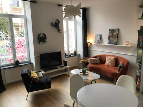 Successful Airbnb property: Charming apartment with garden in Granville