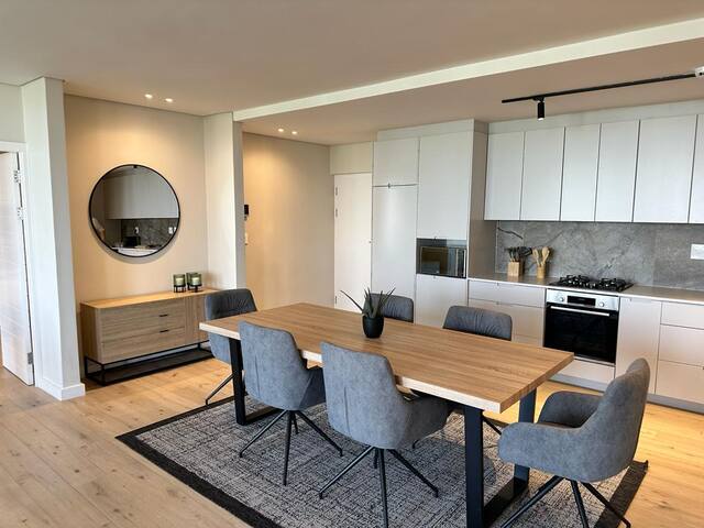 Newlands Peak Penthouse gallery image 5