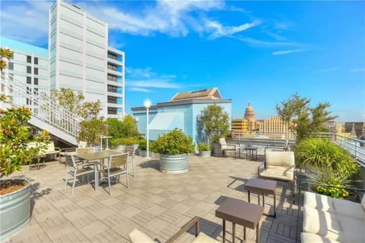 Downtown Dream One-bedroom Condo - Austin, TX