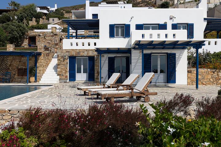 Elanora Villa gallery image 5