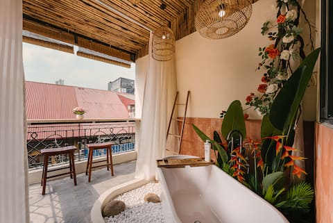 4Br/SupperLocation/Projector/TrainrStr/NightMarket