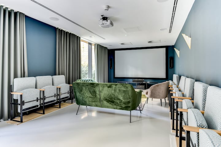 Rox Studio - Brighton