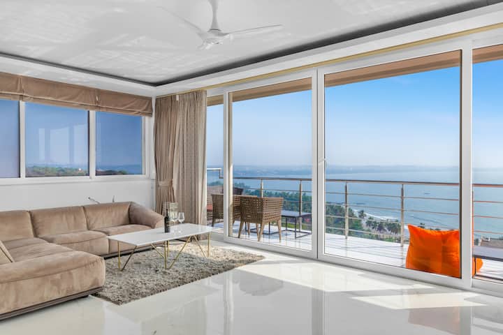 Living room image 1