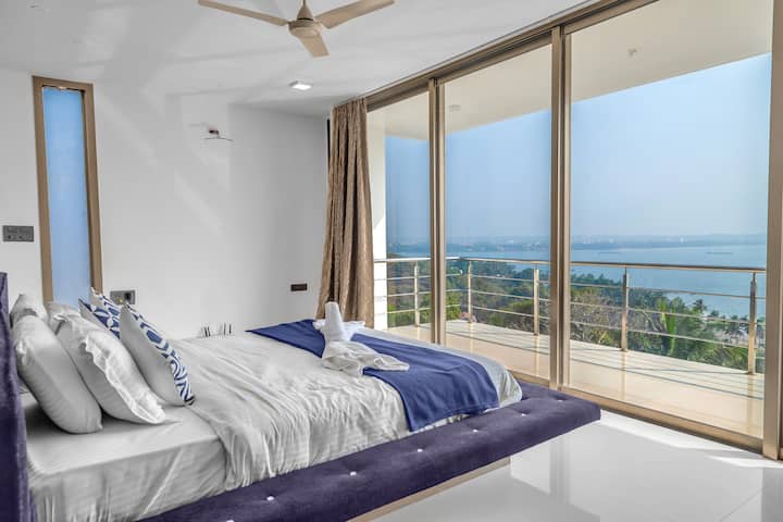 Bedroom 1 image 1