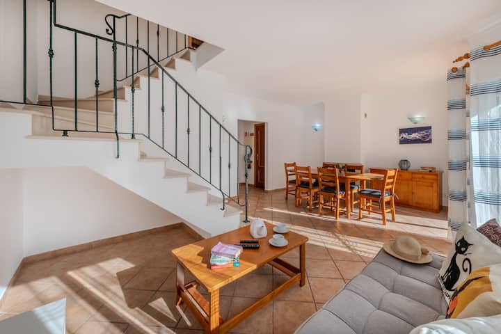 3 Bedroom House- Private Pool - Albufeira