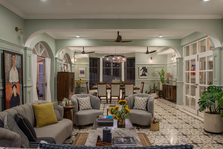Living room image 2