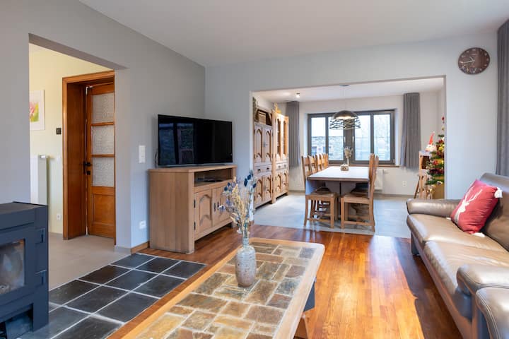 Charmette, Cozy Home For 9p - La Roche-en-Ardenne