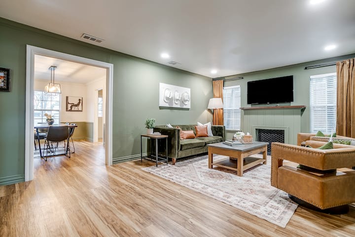 Cozy Cottage Walk To Dickies Arena & Will Rogers - Fort Worth