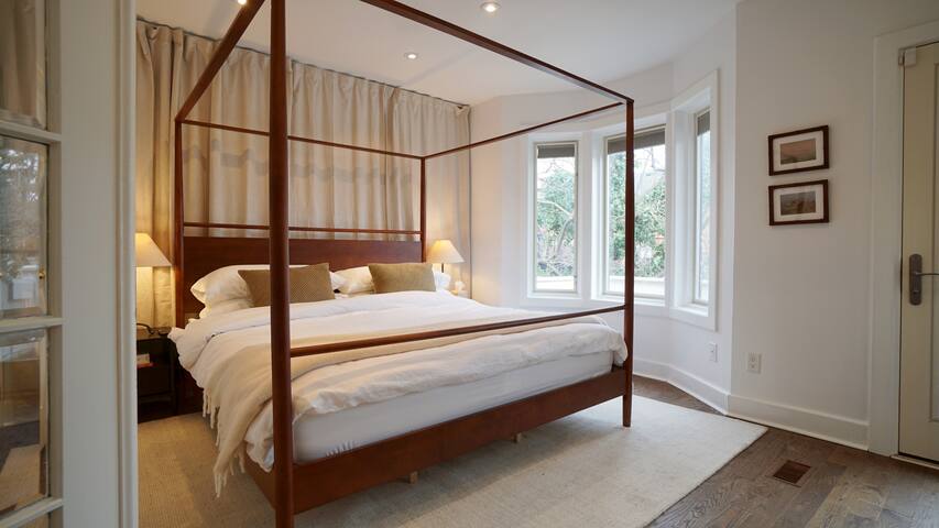 Still House: Sauna, Spa Vibes in Trinity-Bellwoods gallery image 3