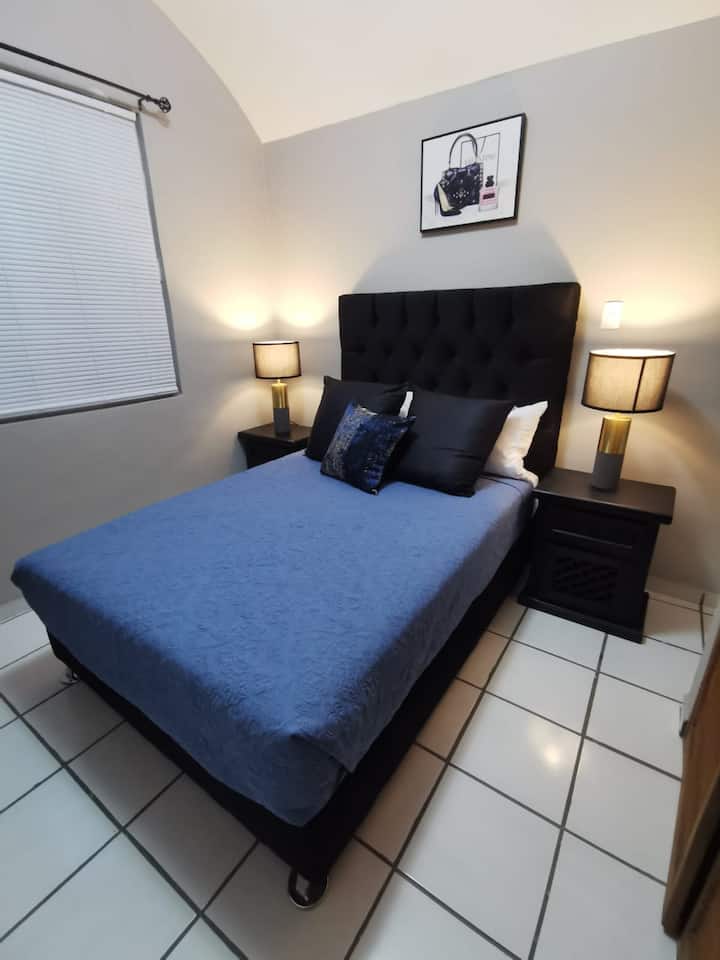 Hermosa Casa A 10 Min. Av. 5 De Febrero Y Antea. - メキシコの州 ケレタロ 州