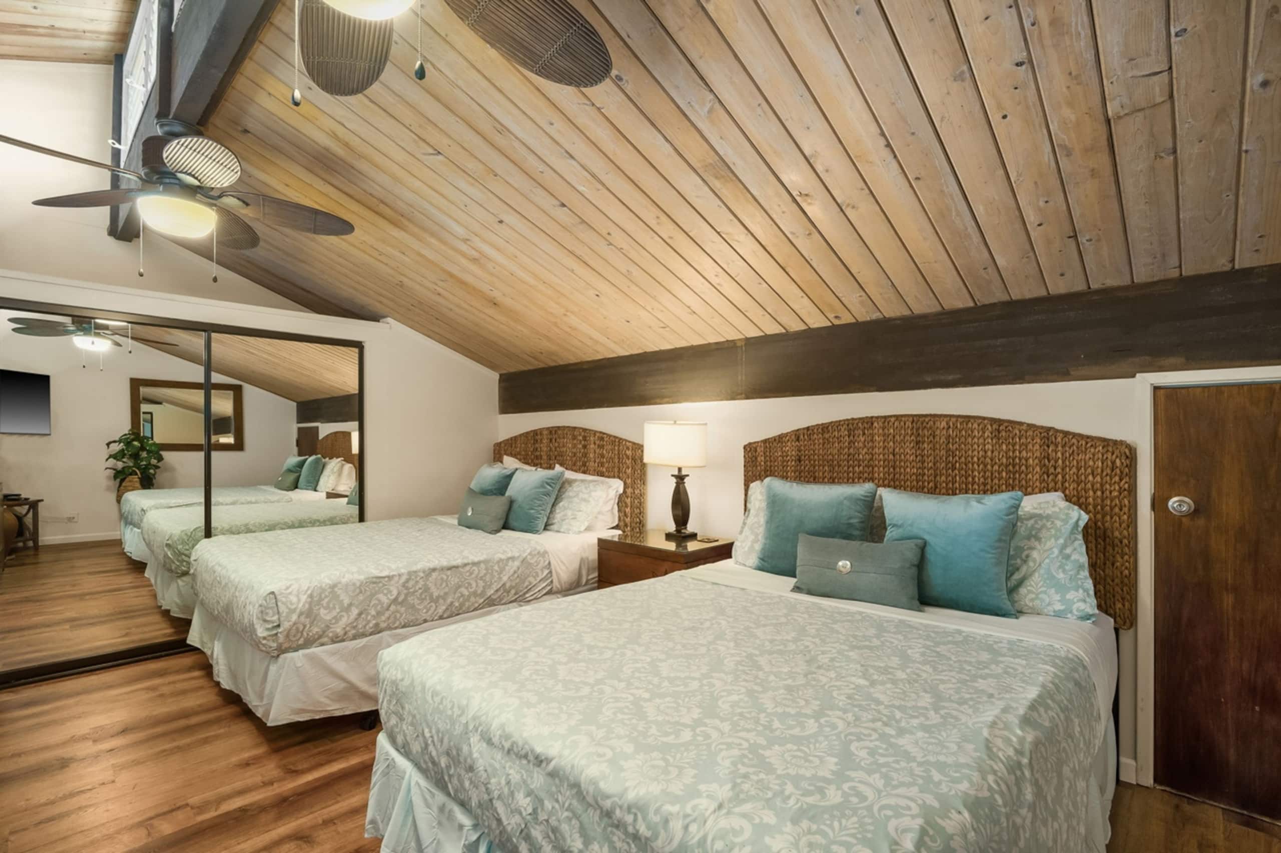 Condo in Princeville · ★4.94 · 2 bedrooms · 4 beds · 2 baths - Image 8