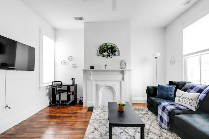 Quaint Escape For 2 Near Richmond Battlefield Park - Richmond, VA