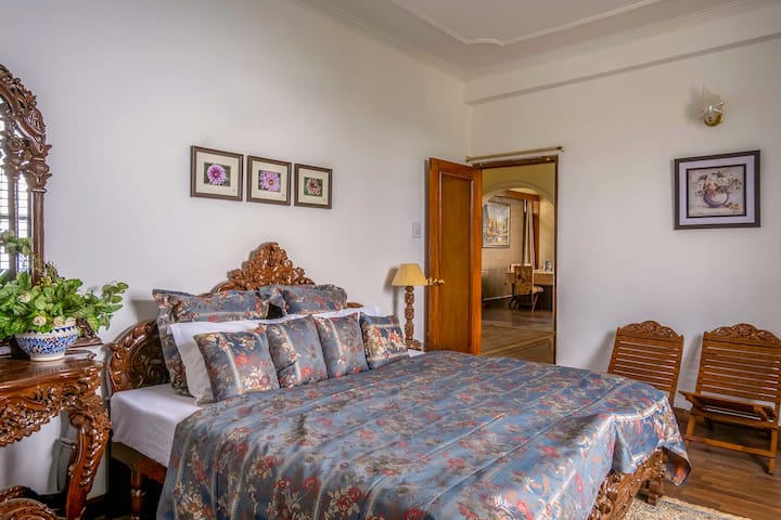 غرفة النوم 1