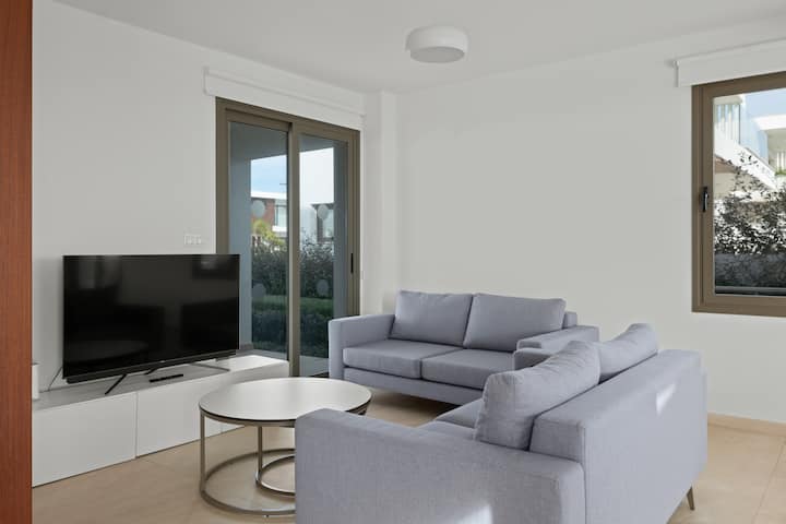 Serenity Waves Villa 5 - Lárnaca