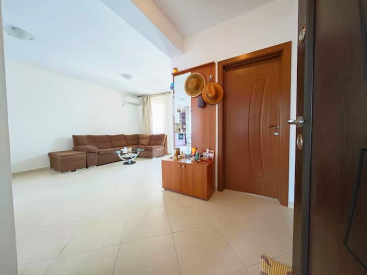 Cherno More Apartment - Achtopol
