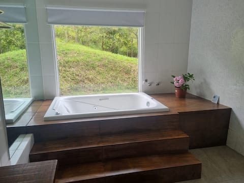 Chalet with pool and whirlpool next to BH