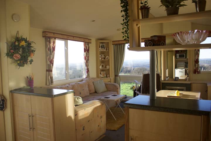 Views To Die For! - Bishop Auckland